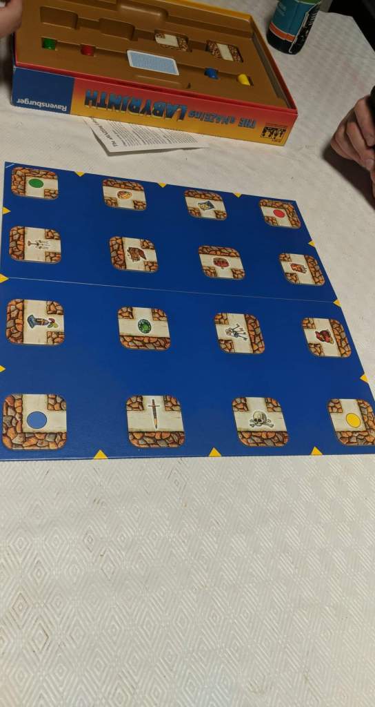 The board of the amazing labyrinth 