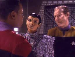 The Romulan, Sisko, and the Starfleet security guard