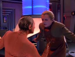Two changelings fight each other: Odo and the unnanmed man