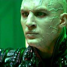 Tom Hardy as Shinzon